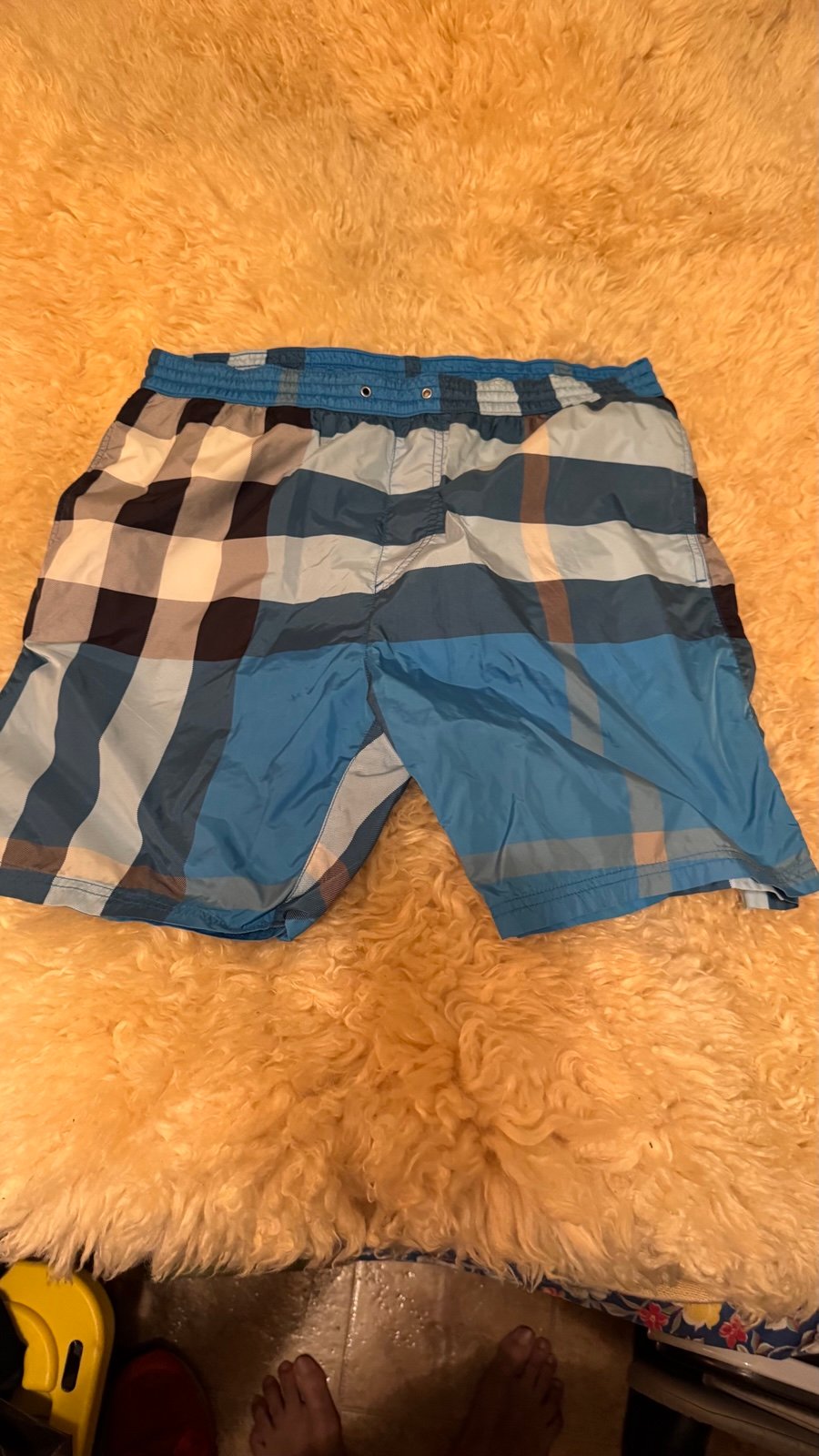 Burberry nylon swim shorts authentic size 33 waist