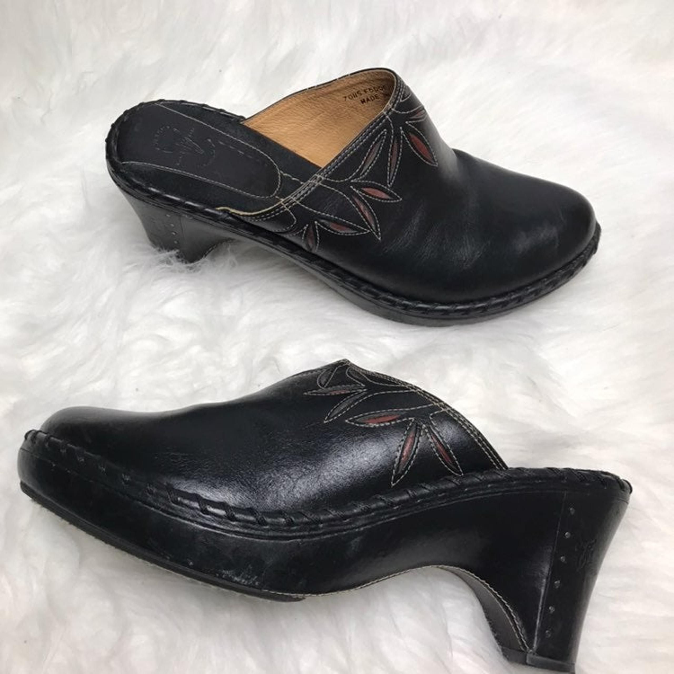 Frye Leather Cut Out Clogs Studded Mule