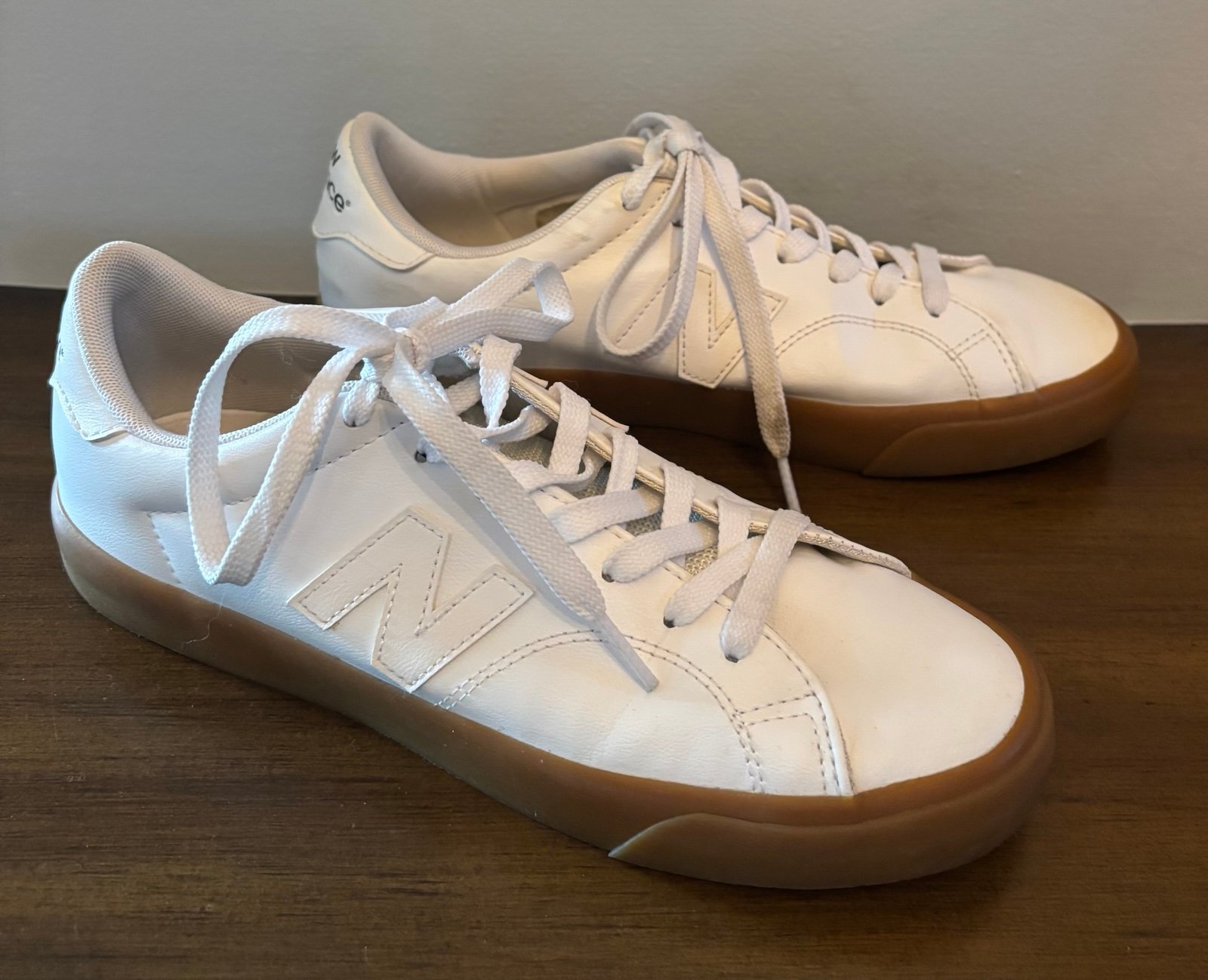 New Balance 210 Court Sneakers, Mens 7.5