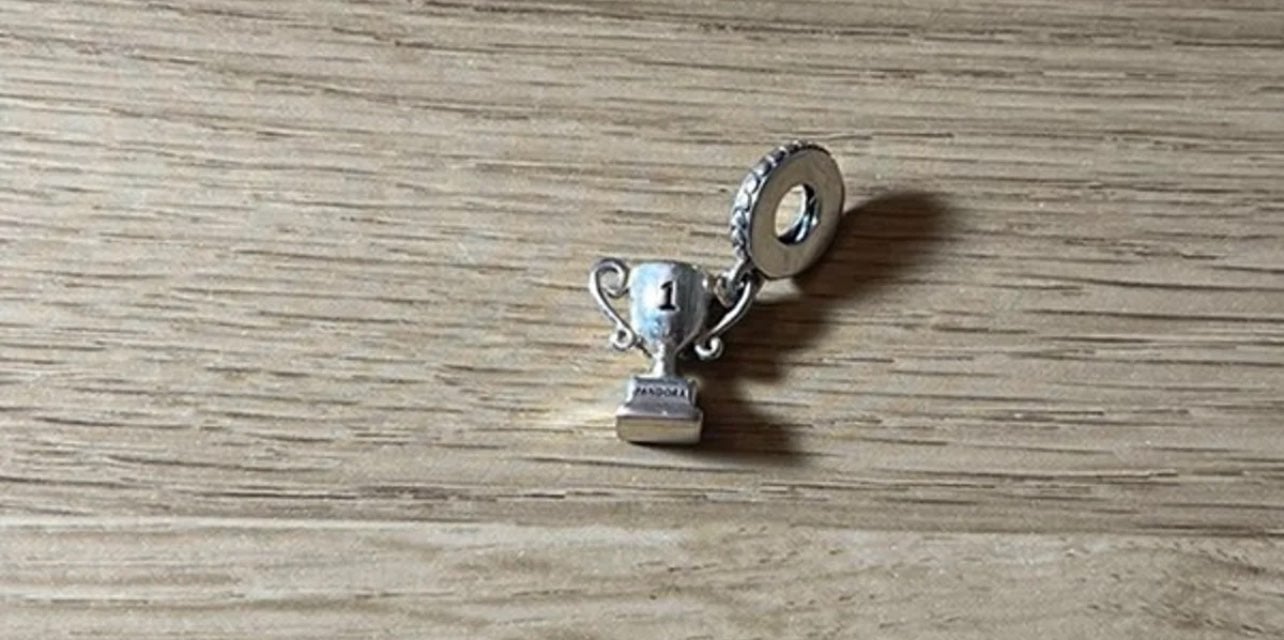 PANDORA TROPHY WINNER CHARM
