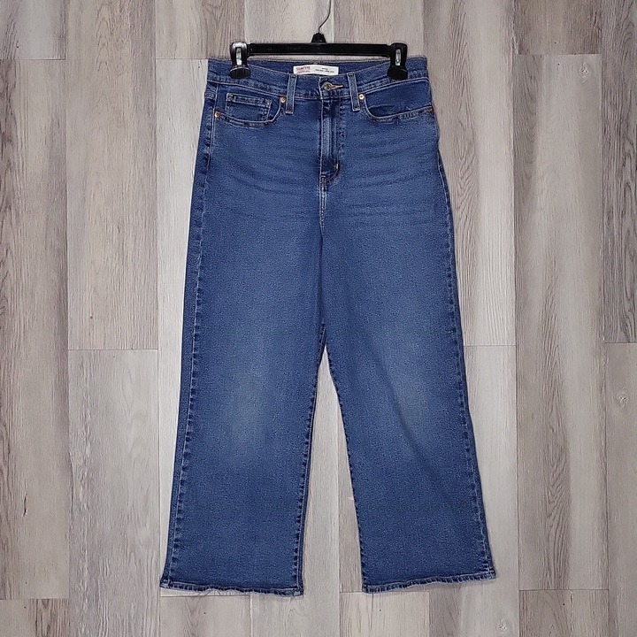 Signature Levi Strauss Womens 4 Heritage High Rise Loose Crop Medium Wash Denim