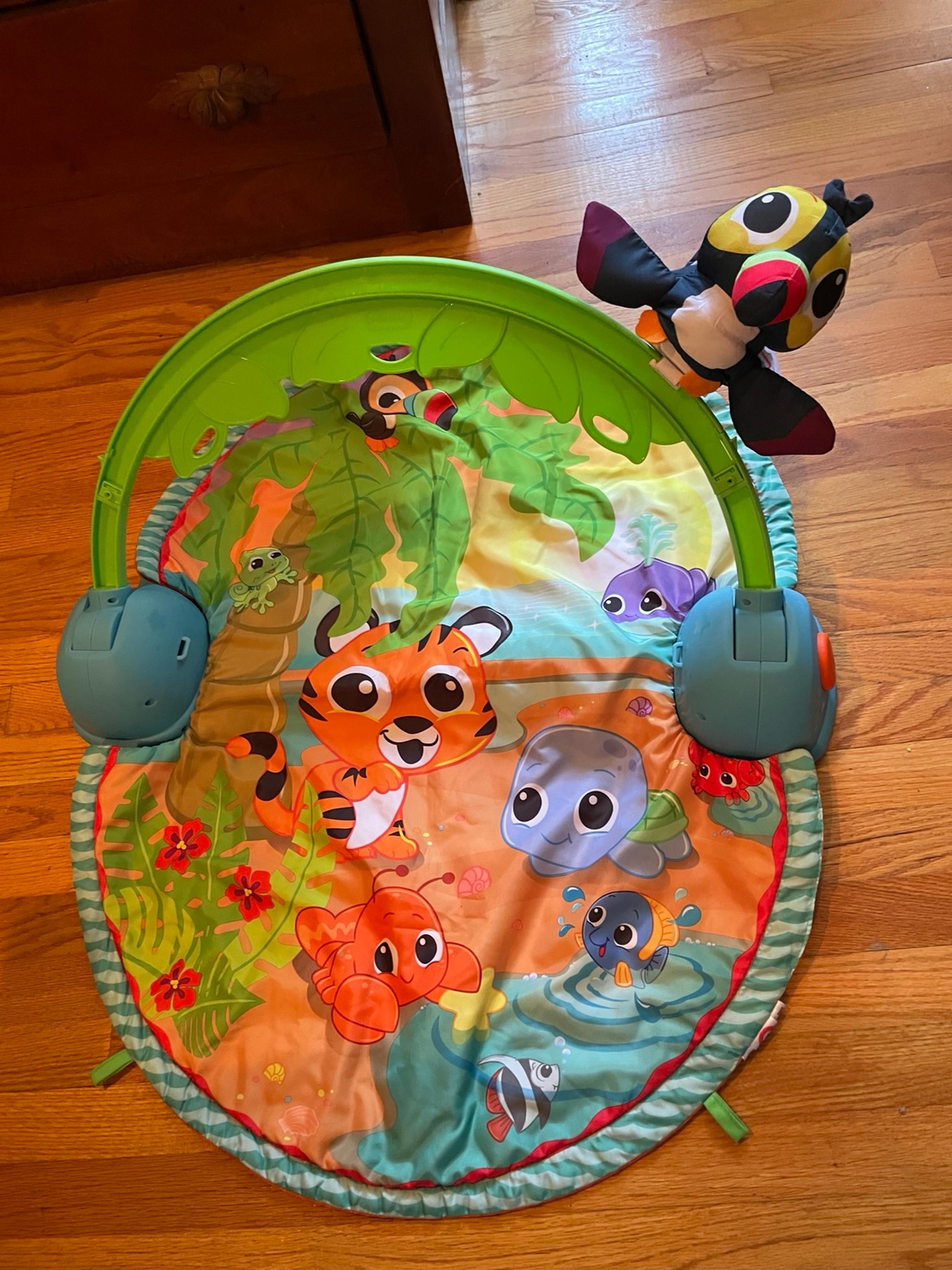 Baby activity mat