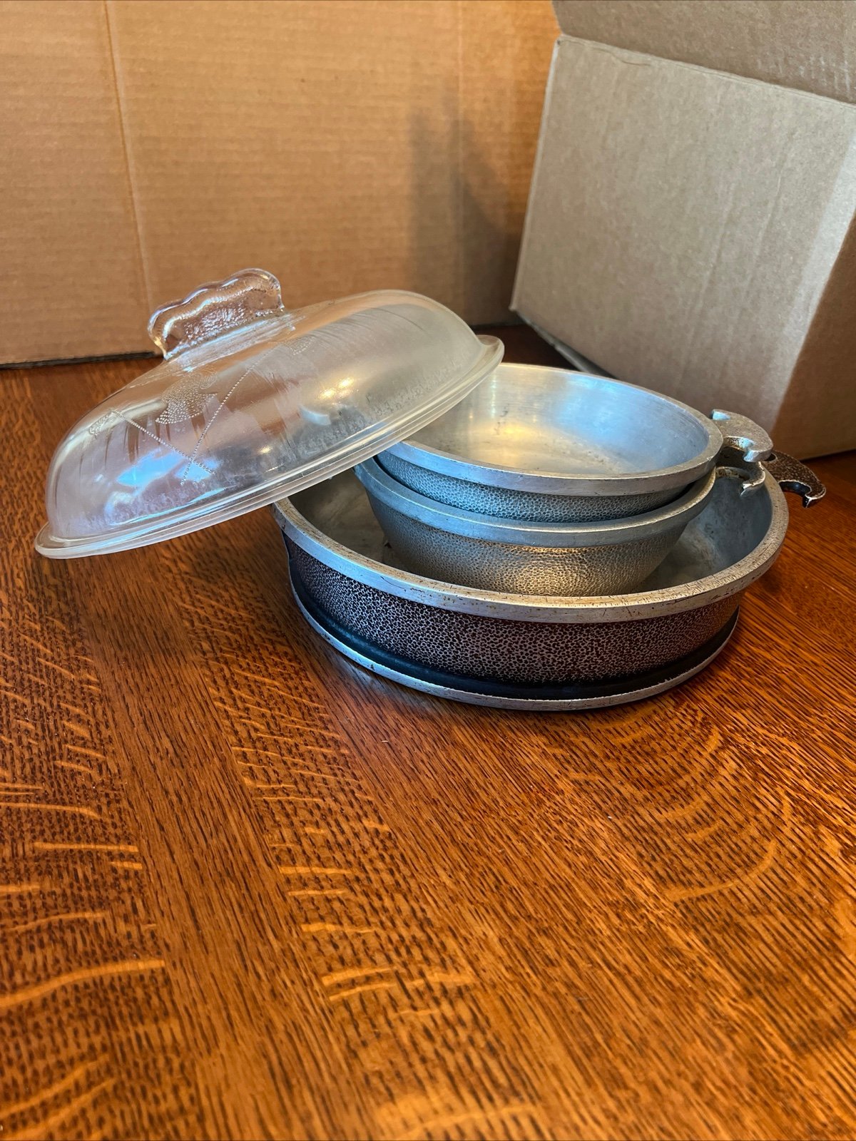 VINTAGE Guardian Service Cookware - So Much Charm! Set of 3!  Lid Has Chips