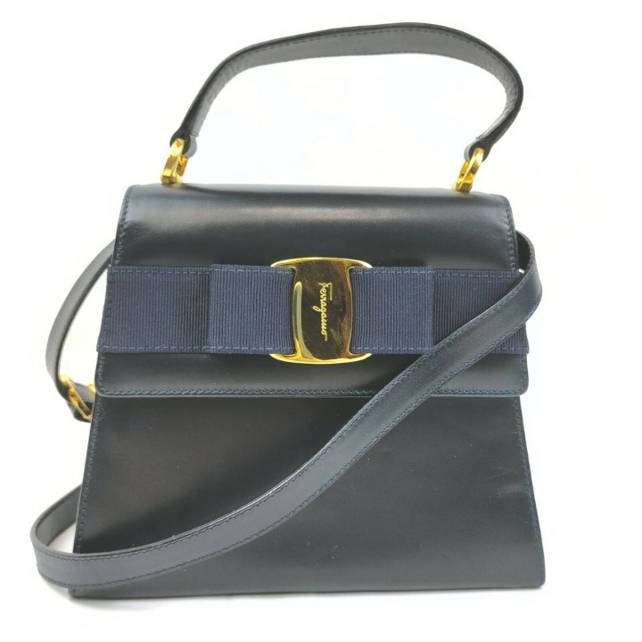 Salvatore Leather Shoulder Bag 861757