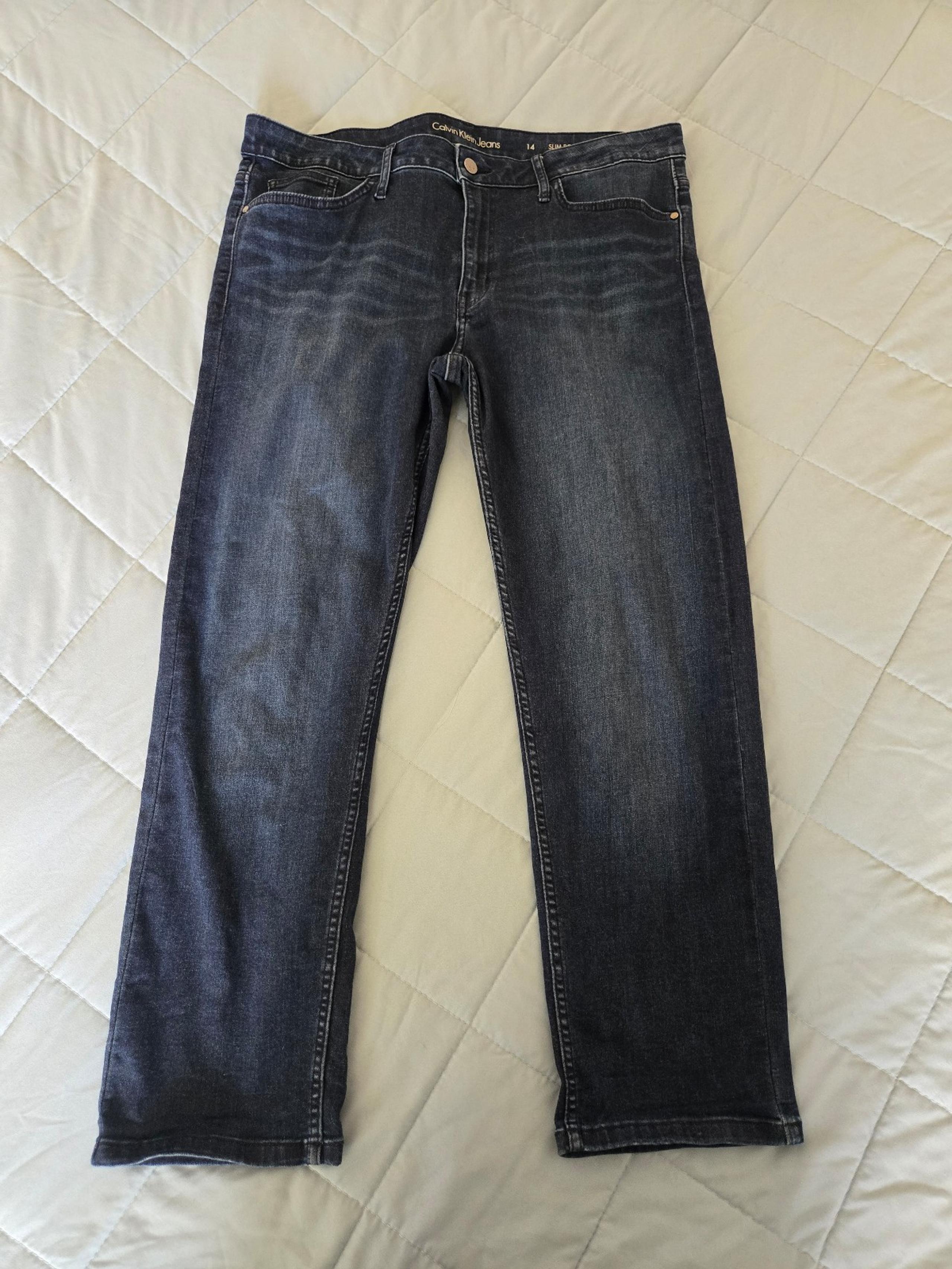Calvin Klein Slim Boyfriend Capri Jeans Size 14