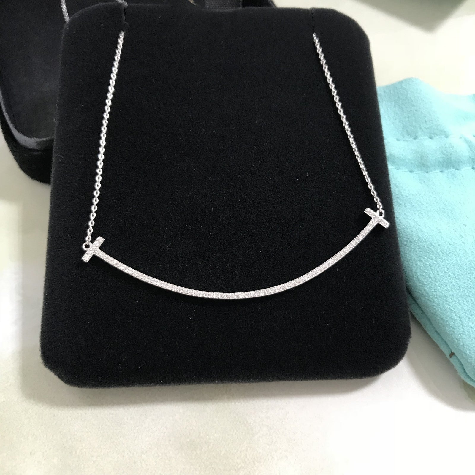 Women's 18K White Gold Diamond Necklace