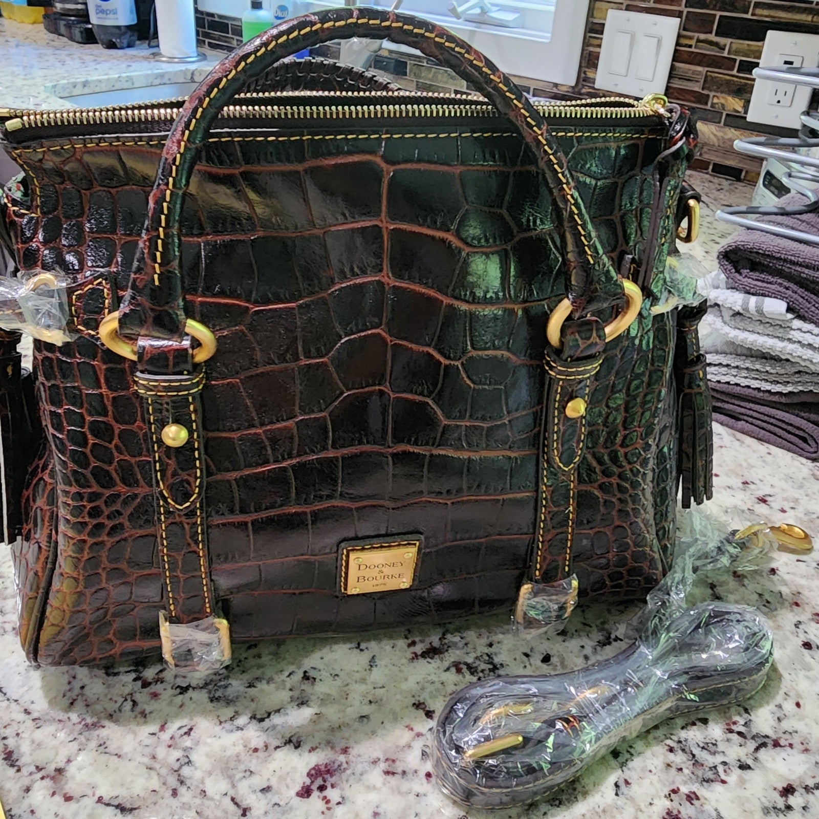 Dooney & Bourke Florentine Small Satchel