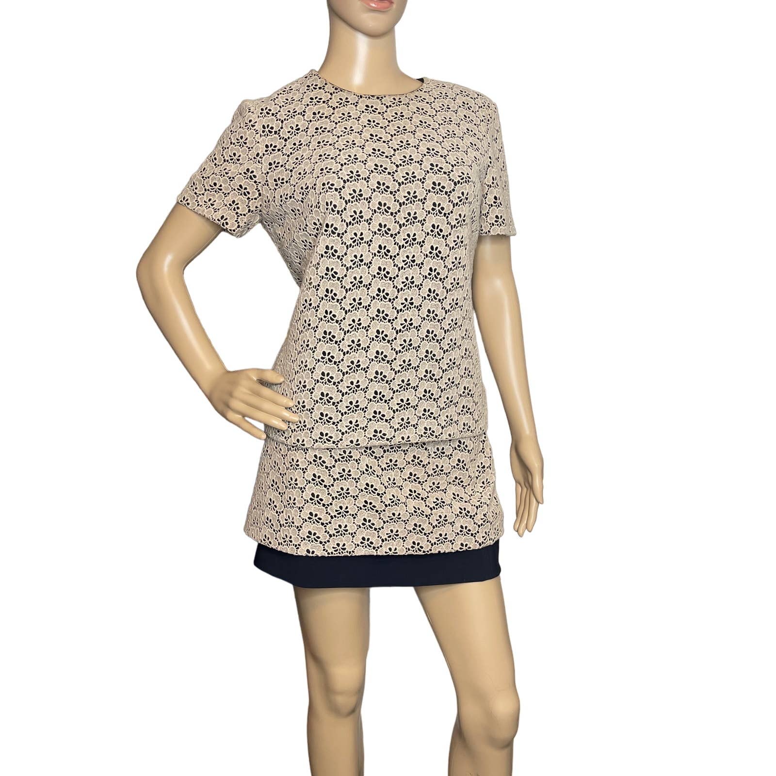 Diane von Furstenberg Cindy Lace 2 pc Top Skirt Size 6