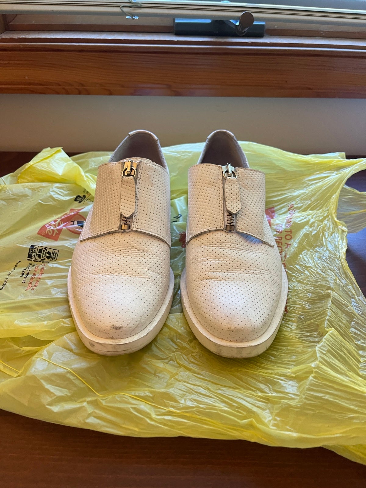 Miista White Perforated Zip-Up Brogues Oxfords GB3 EU36 US5.5
