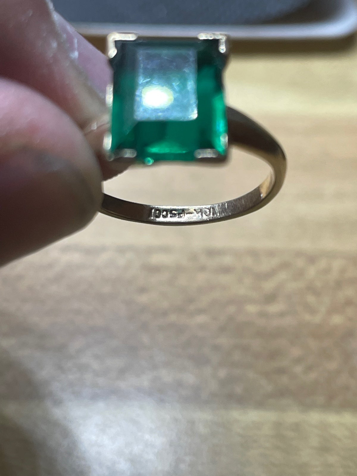 10kt Antique emerald sales ring