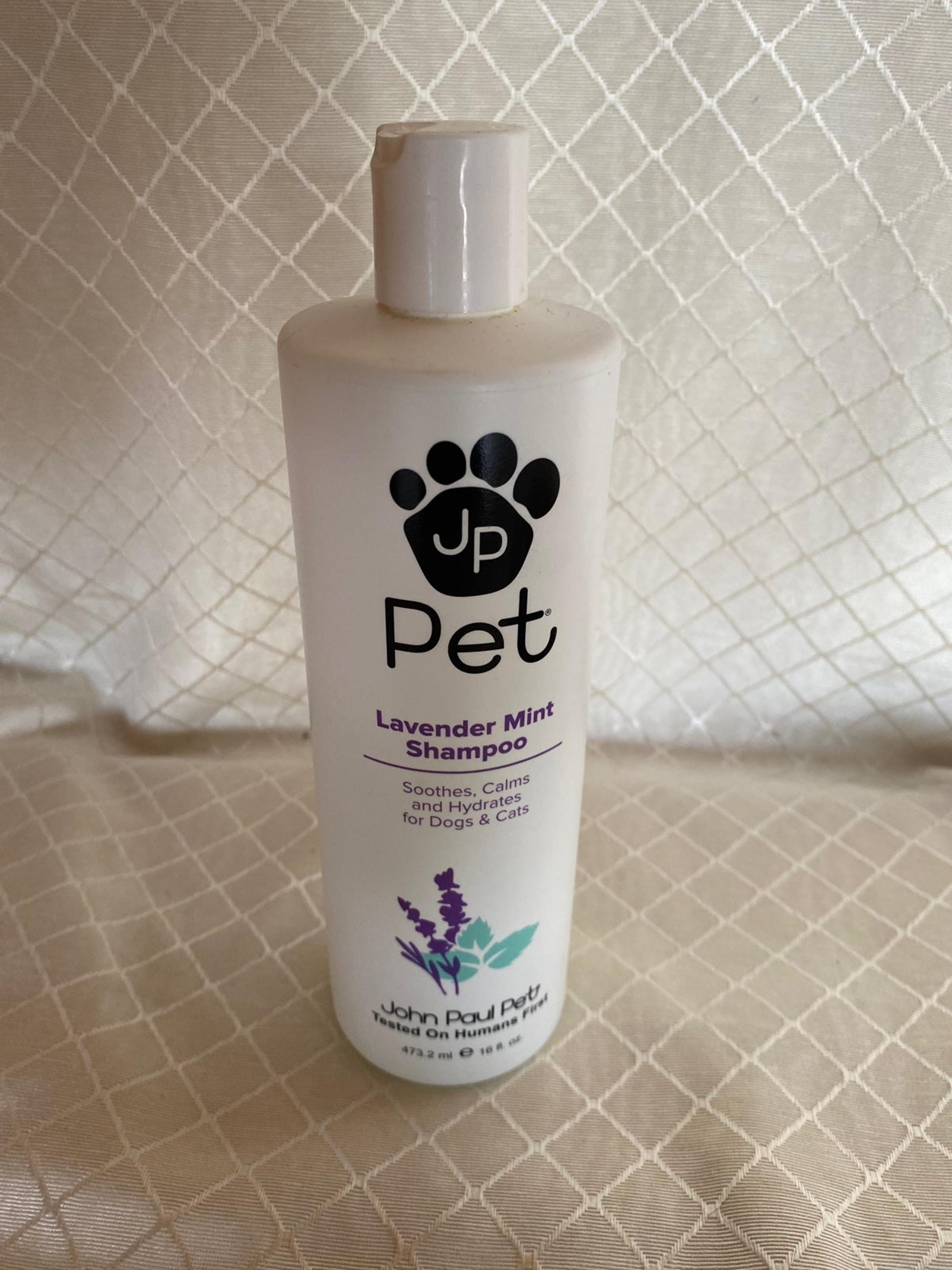 John Paul Pet Lavender And Mint Shampoo for Dogs and Cats, Soothes Calms and
