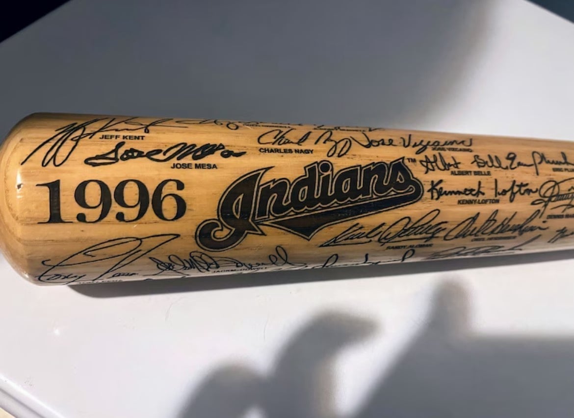 1996 Cleveland Indians Heavy Hitter full size Laser Engraved Signature Bat #1358