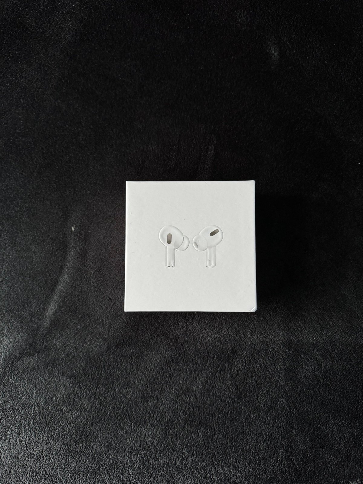 Apple AirPods 1st Generation with Charging Case