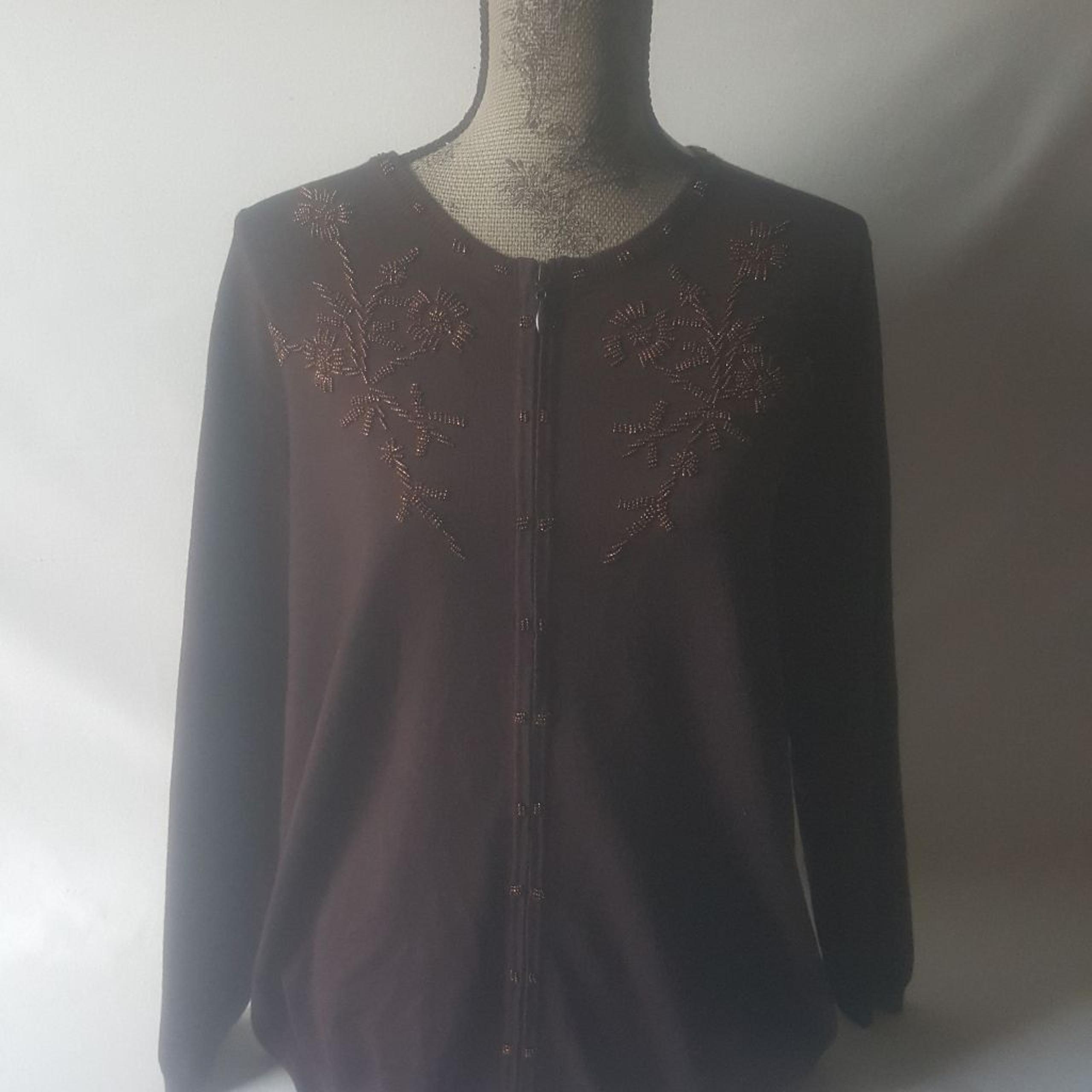 Dress Barn women's brown beaded floral pattern zip front sweater, size 14/16