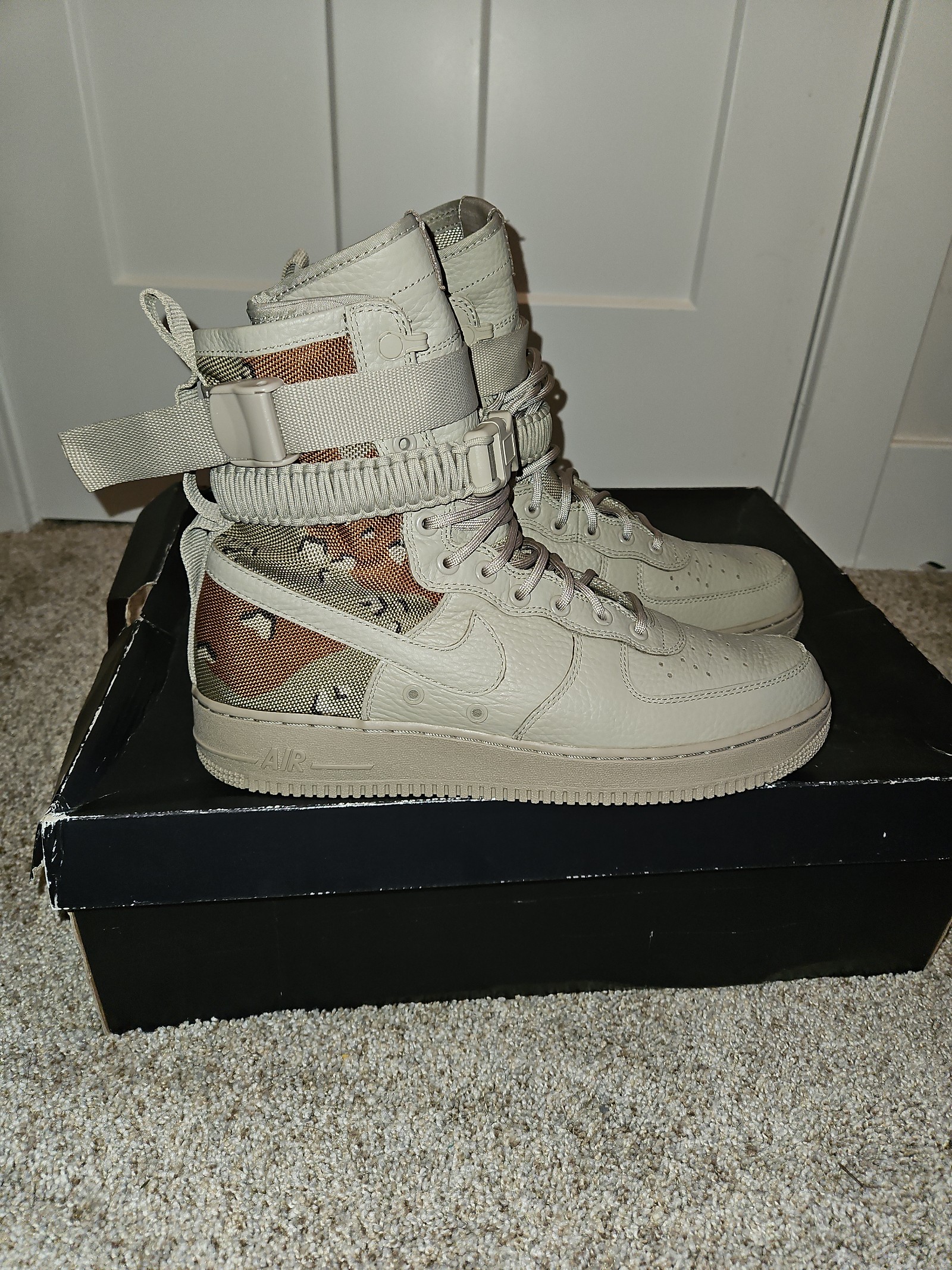 Nike Air Force 1, SF Desert Camo, Men's 11. DEADSTOCK