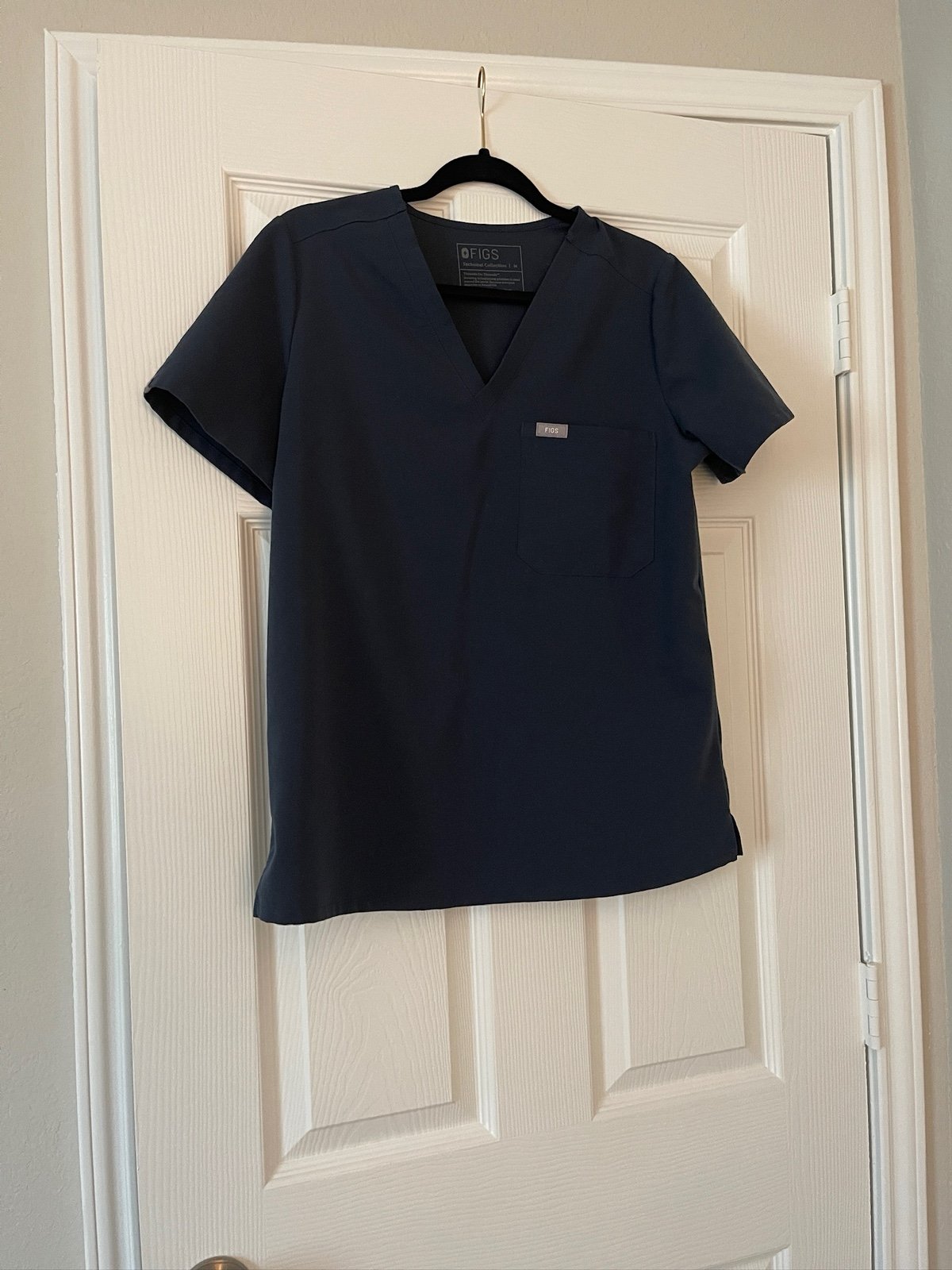 figs scrubs set medium