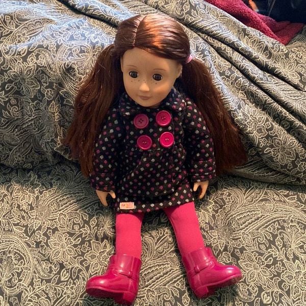 Our Generation Doll in VEUC
