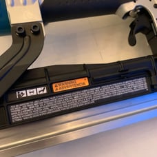 Makita Pneumatic 16-Gauge 7/16 in.Medium Crown Stapler (AT1150A)