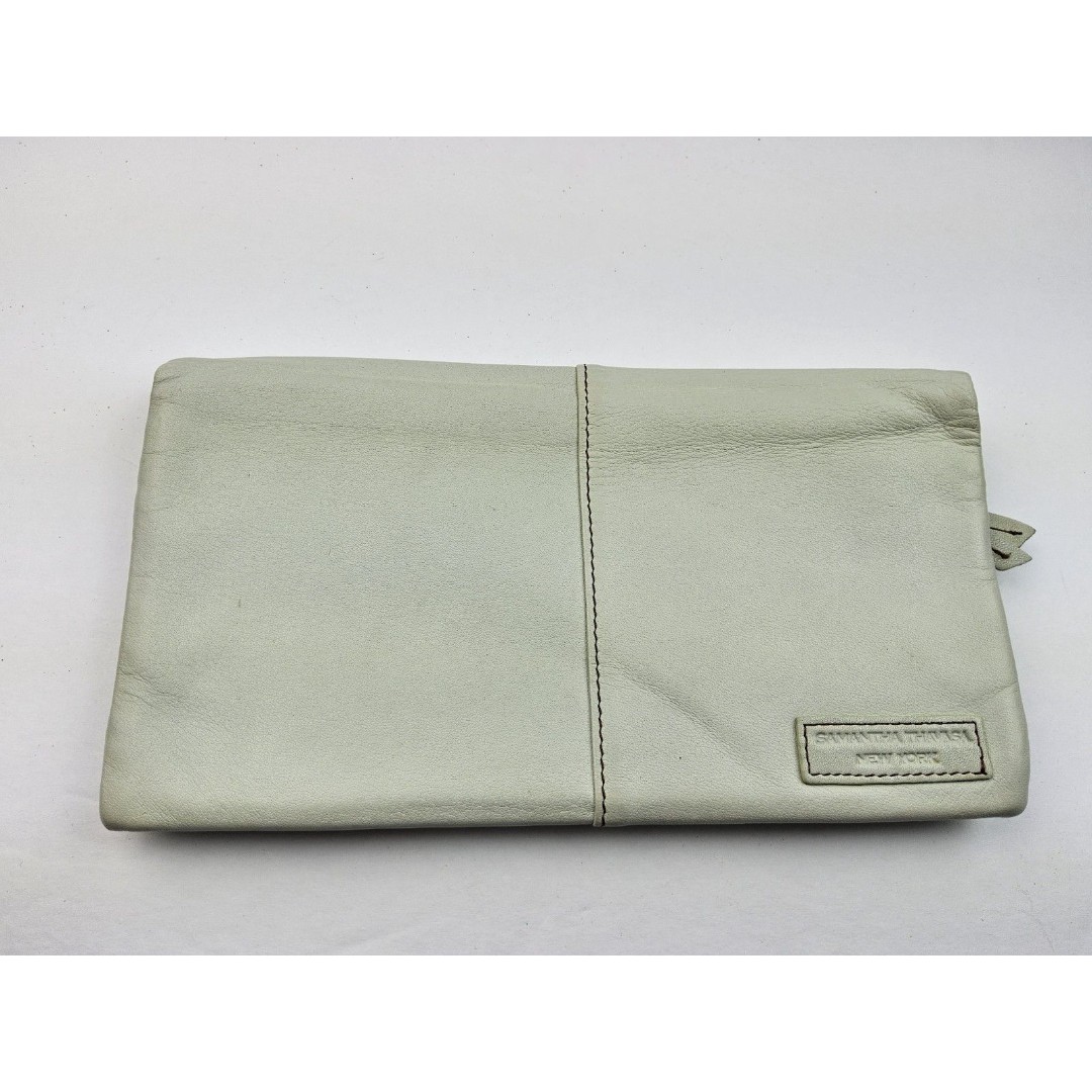 Samantha Thavasa NY Leather Snap Full Size Wallet