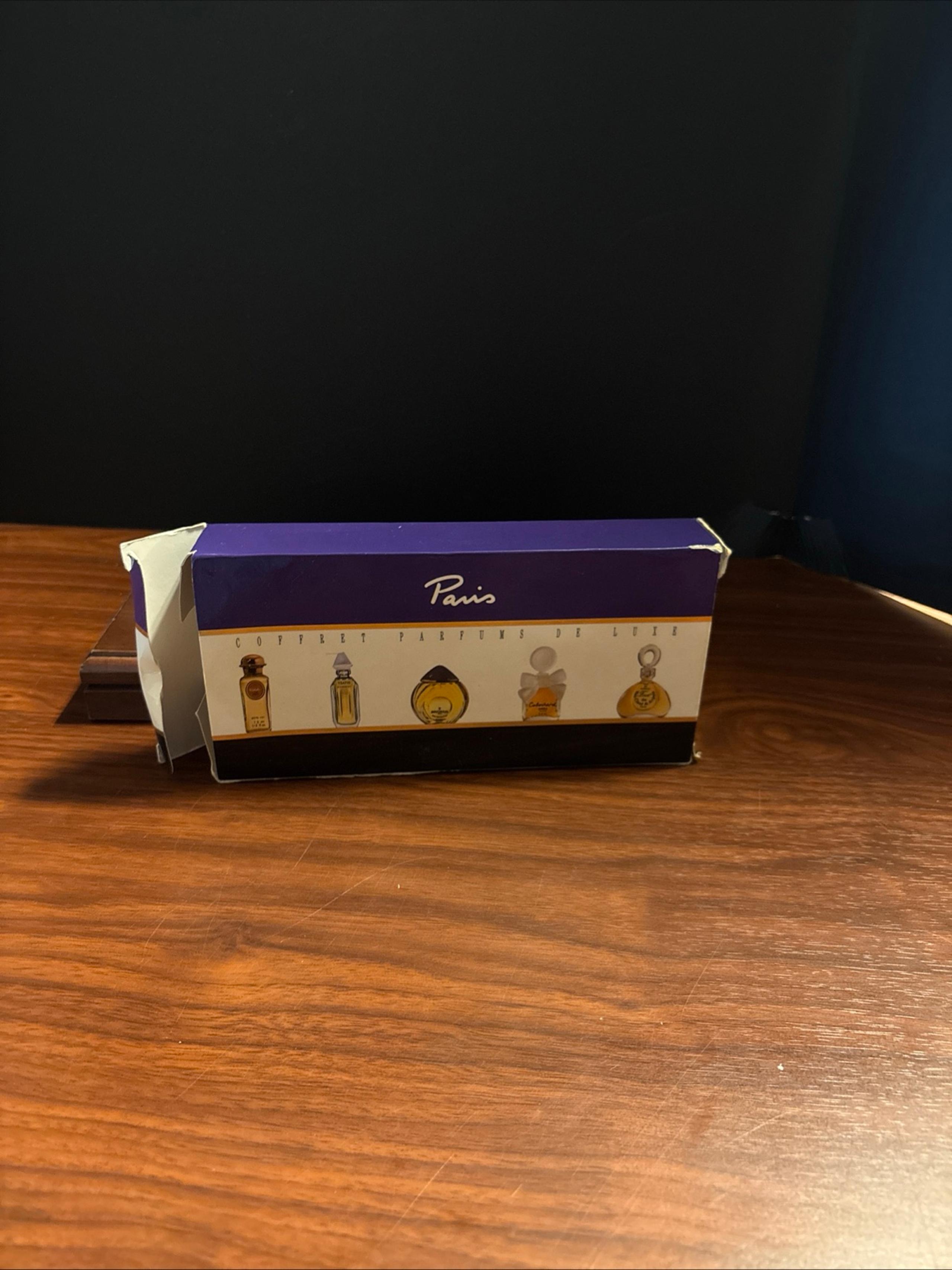 New VTG Women's Gift Box Paris Perfume Set Van Cleef & Arpels, Boucheron + More