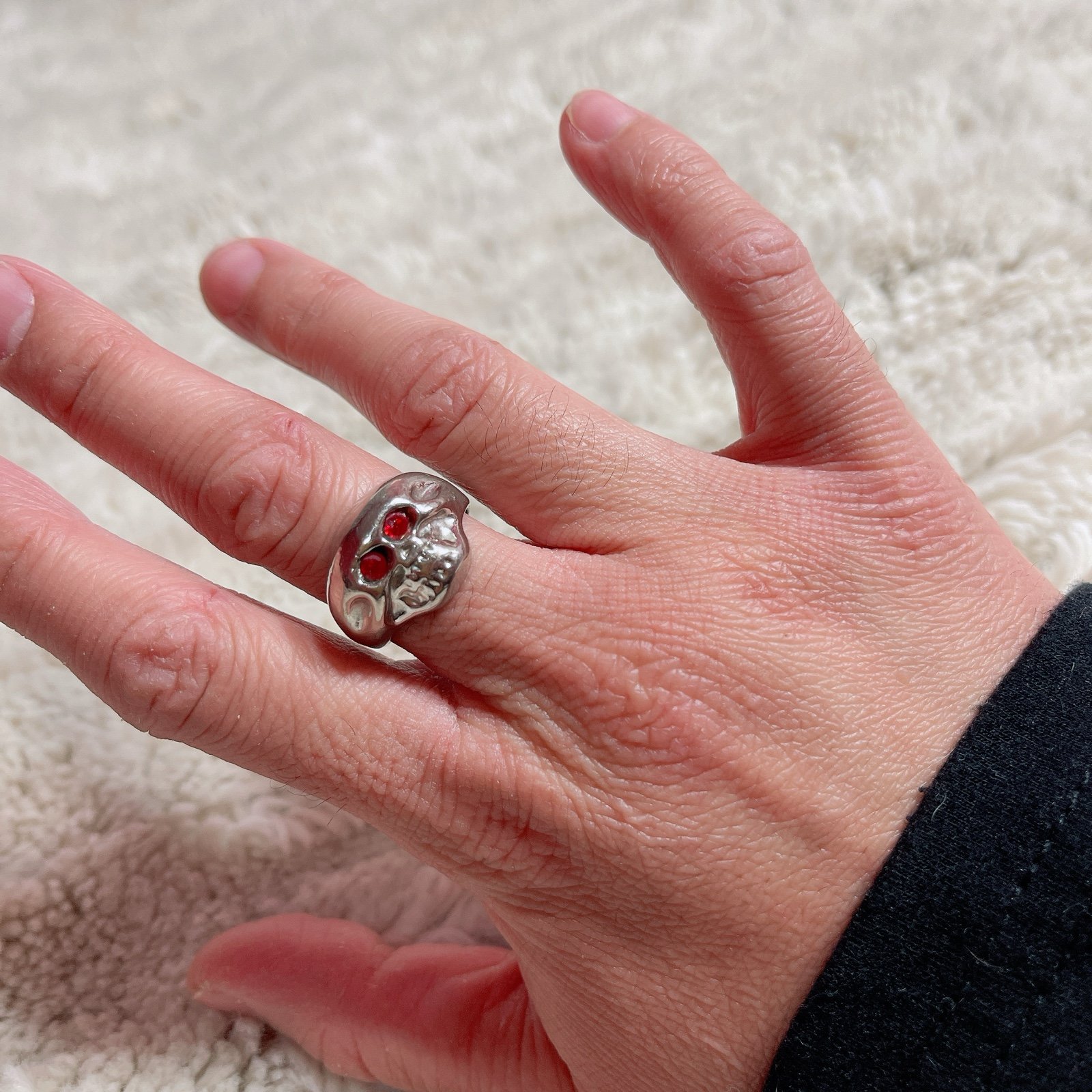 *RARE* Universal Studios Hollywood T2-3D Silver Skull Ring
