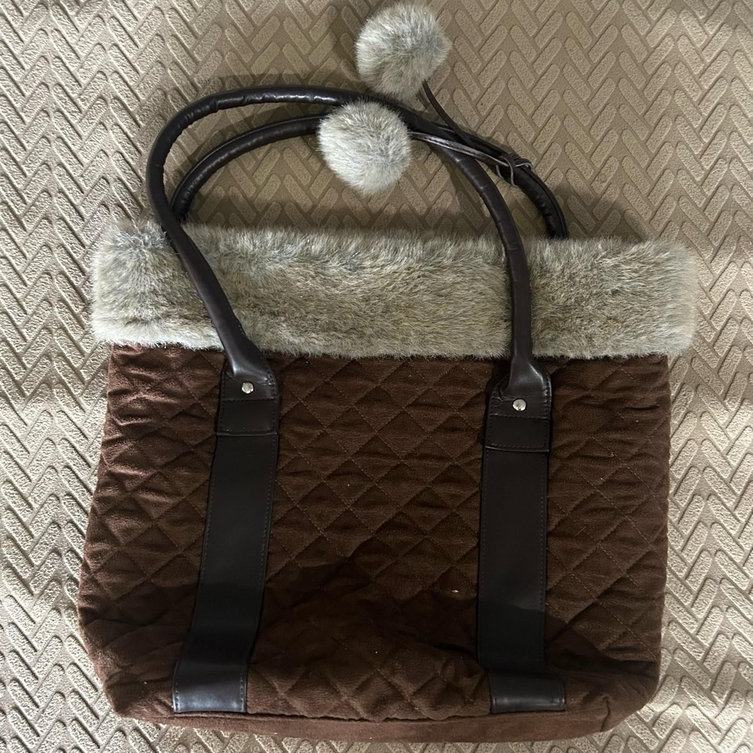 Bath and Body Works Fabric Faux Fur Trim Quilted Tote Handbag