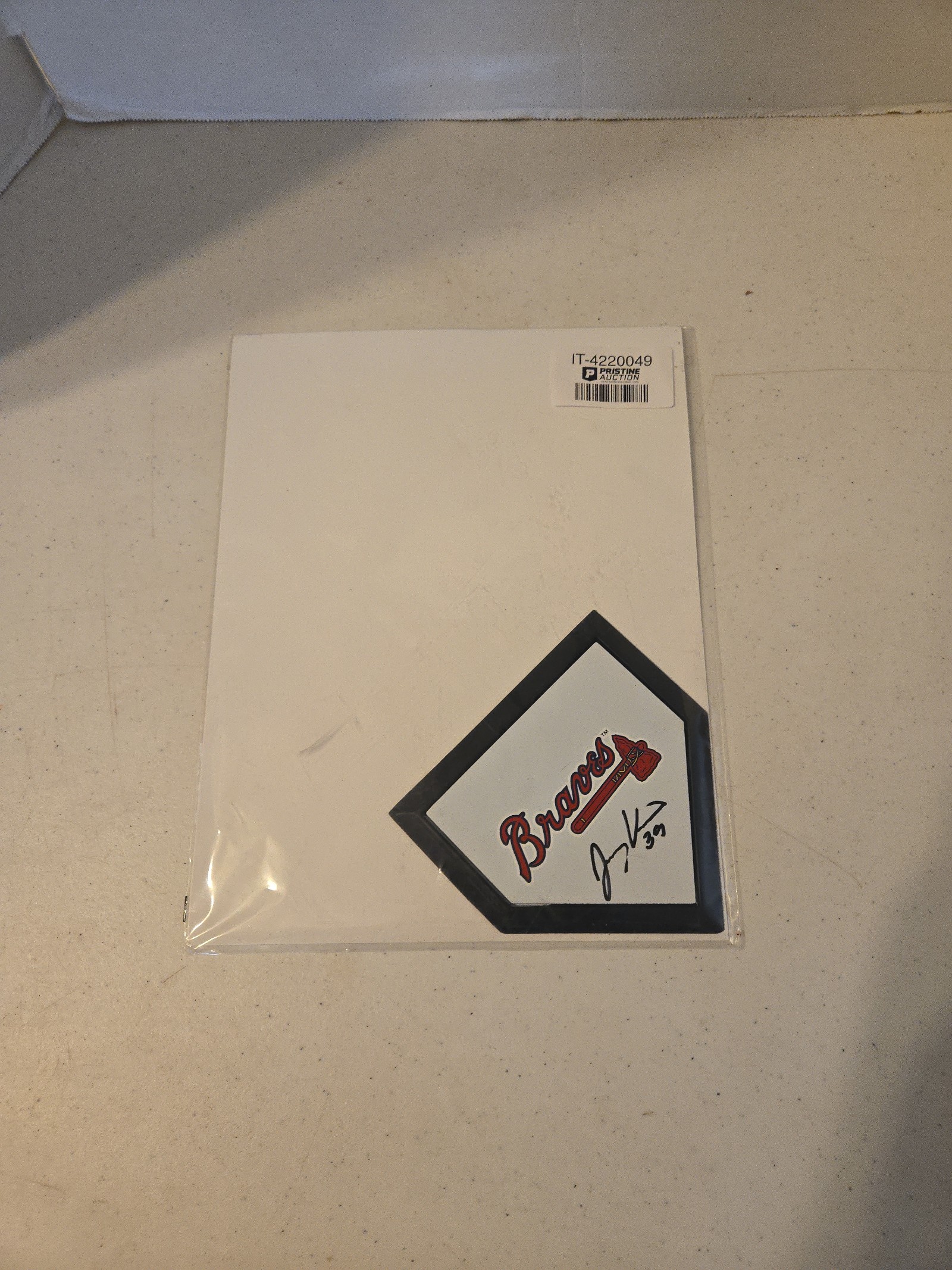 Jonny Venters #39 Atlanta Braves Autograph Mini Home Plate