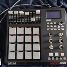 Akai MPD 26