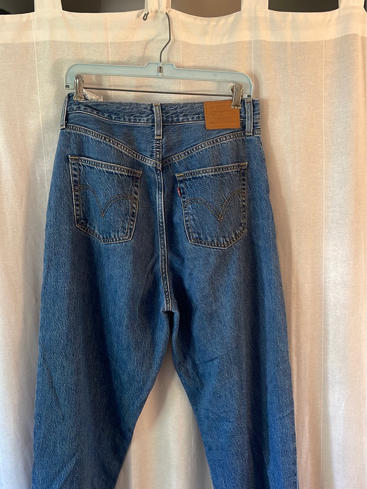 Levis high loose taper