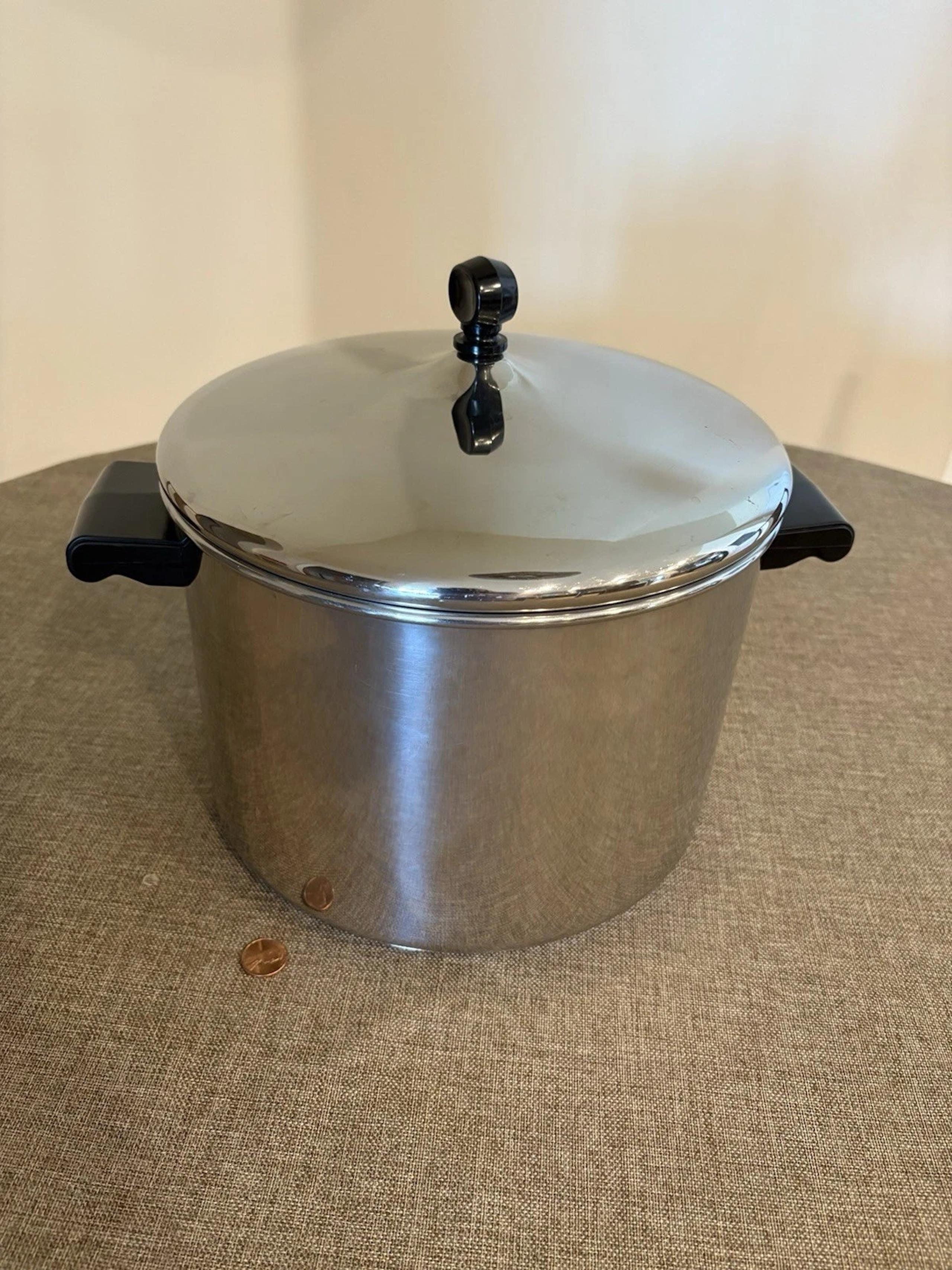 Faberware 18/10 Stainless Steel Impact Bonded Clad Disc Large 8qt Stock Pot