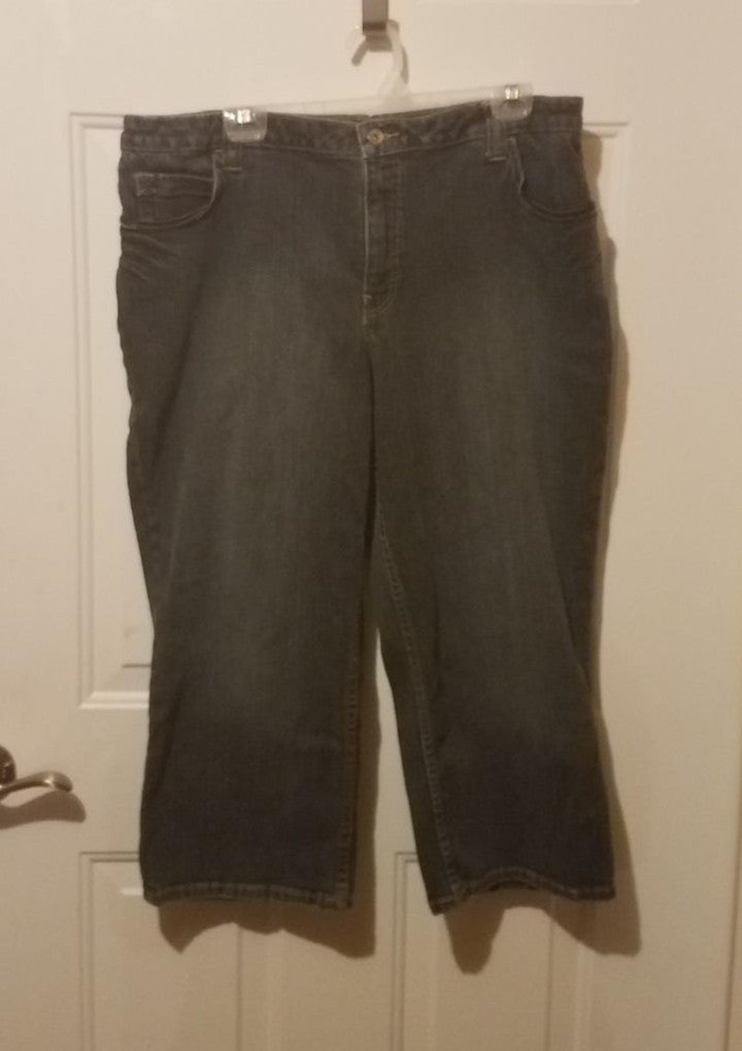 La Blues size 20w capri jeans