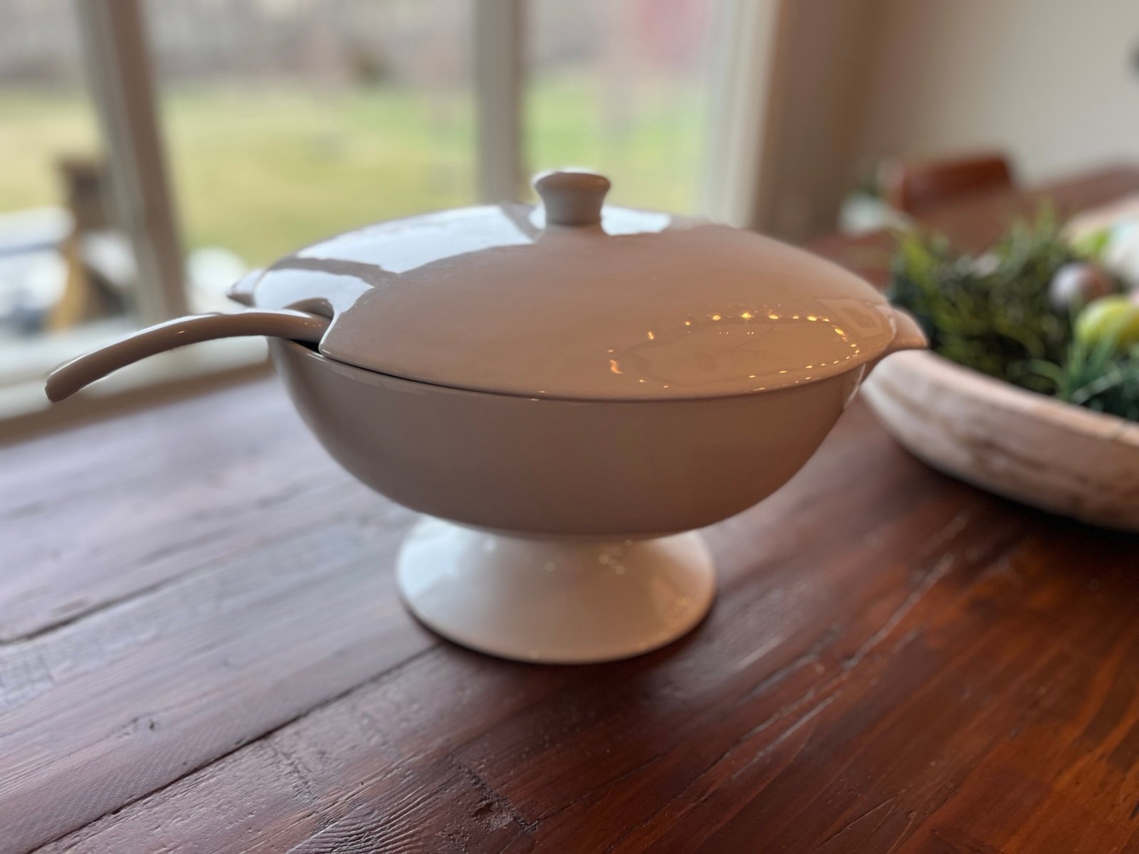 Pottery Barn Great White Porcelain Soup Stew Bowl Tureen Lid & Ladle