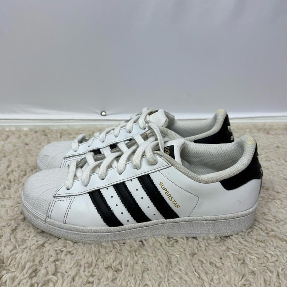 Adidas Superstar Sneakers Size 5 White Kids