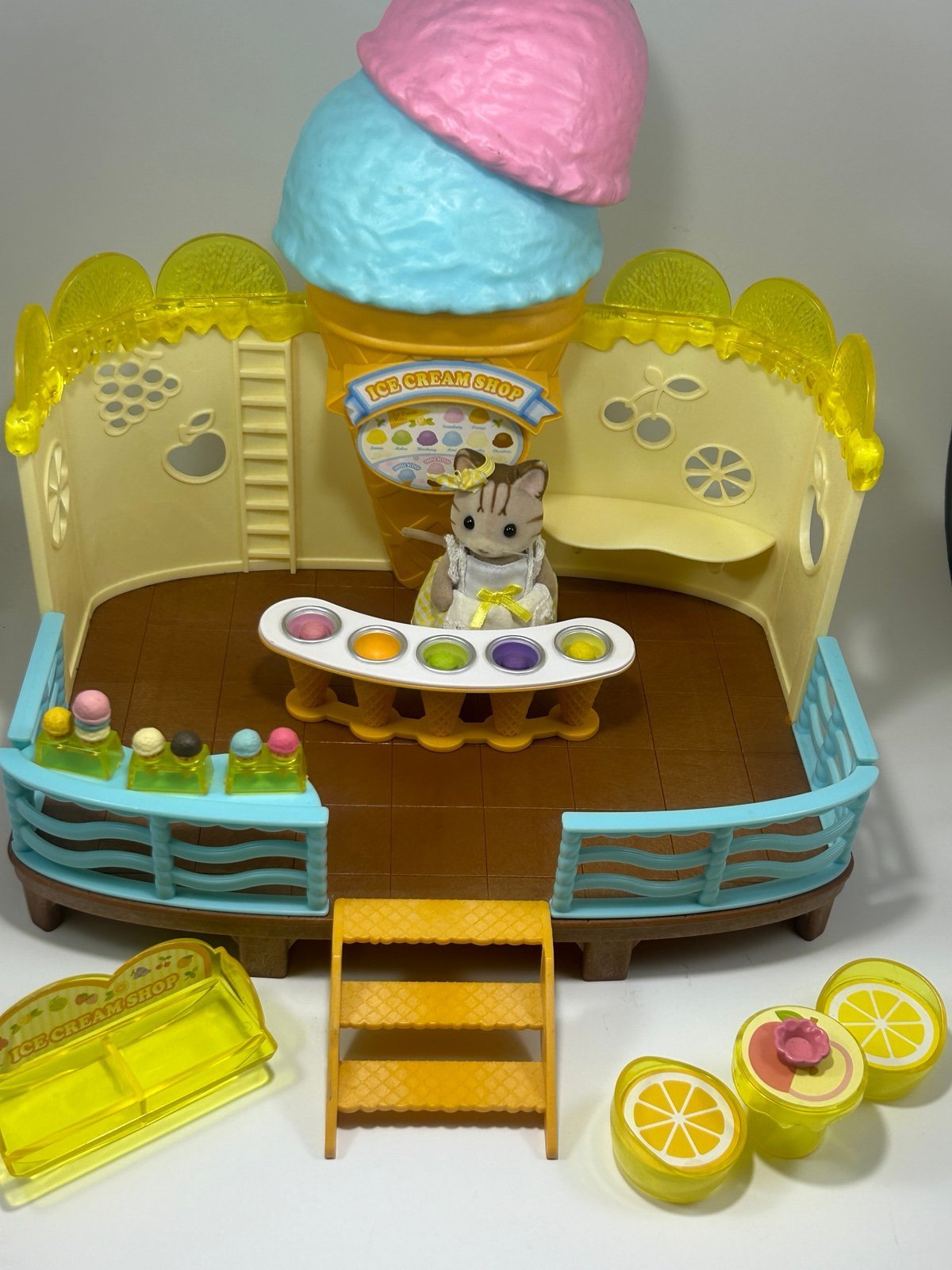 Calico Critters Seaside Ice Cream Shop! Rare
