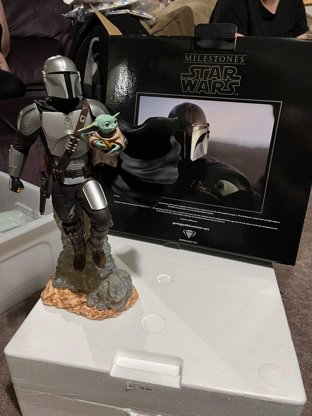 Star Wars Statue