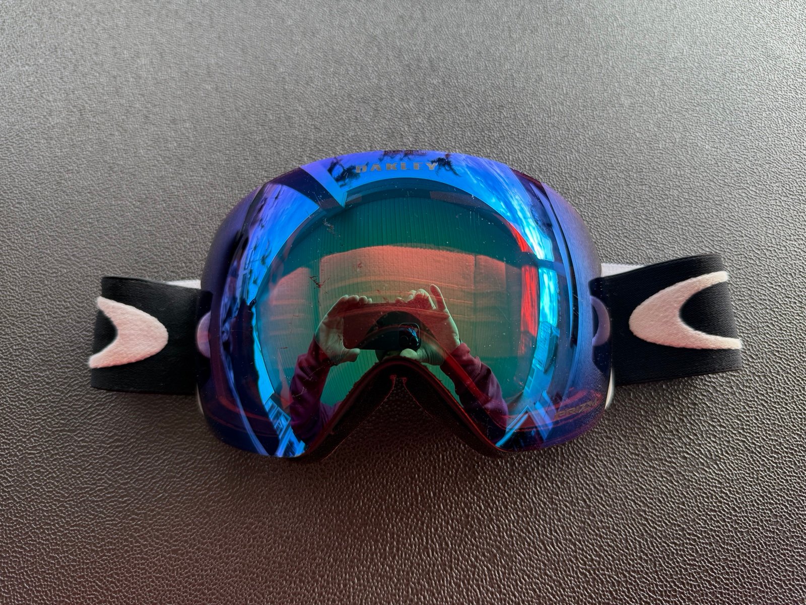 Oakley Flight Deck Snow Goggles Blue Iridium Prism Lens Osfa Ski Snowboard