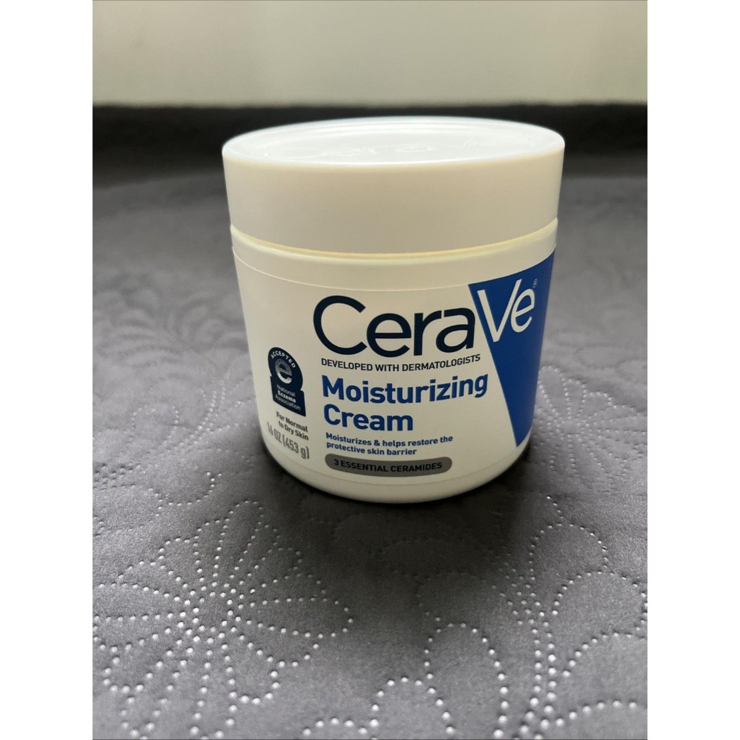 CeraVe Daily Moisturizing Cream For Normal to Dry Skin 16 oz Beauty Unisex Body