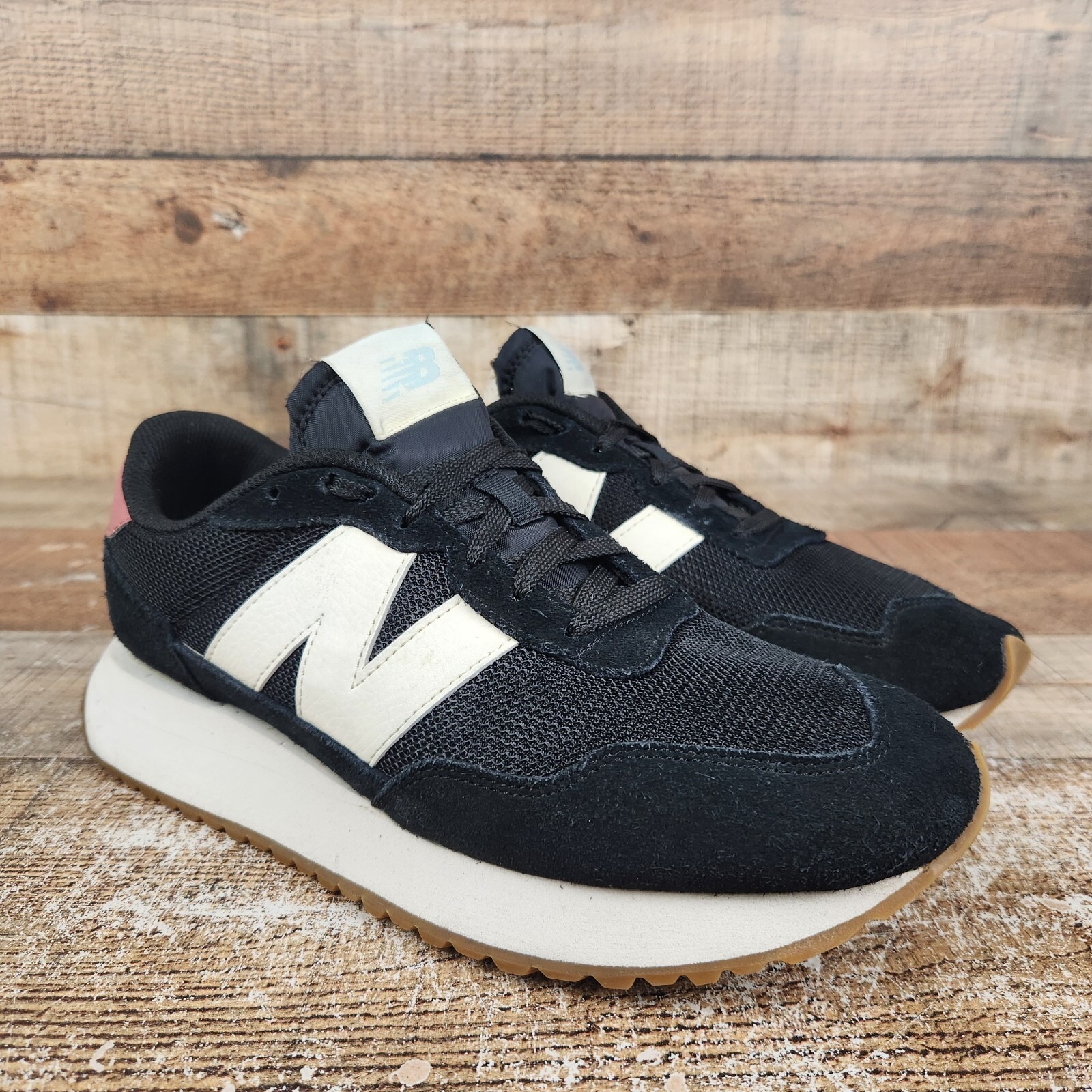 New Balance 237v1 Women's Size 10 Black Henna Athletic Gym Train Sneaker Shoes