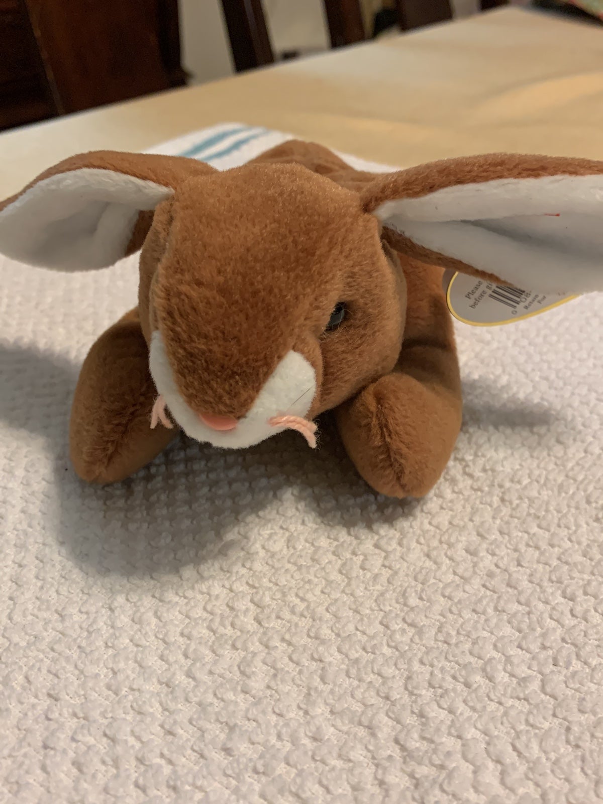 Ty Beanie Babies Ears The Bunny-RARE and HTF