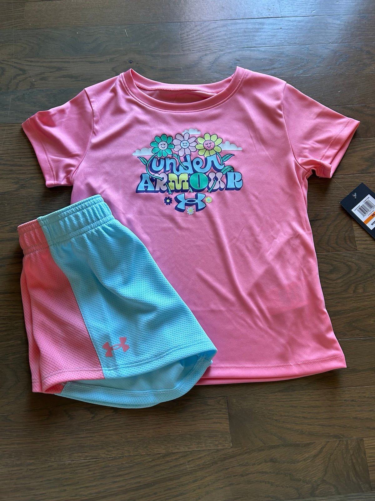 NWT Under Armour Girls Set size 6X
