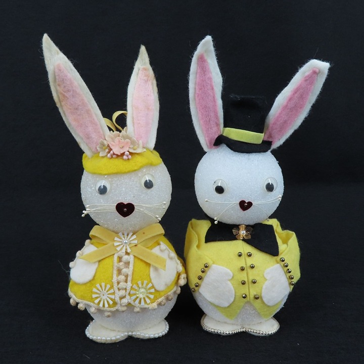VTG Handmade Set of 2 Styrofoam Easter Bunnies Bunny Rabbit Mr Mrs Felt Flowers