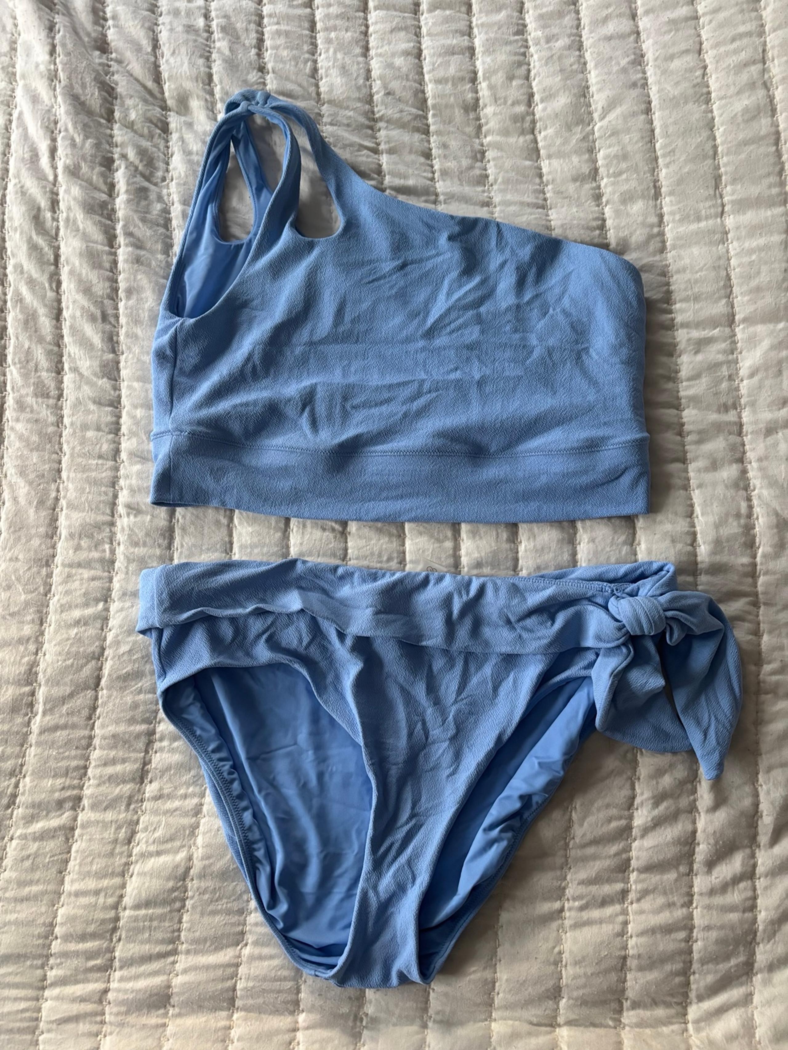 Calia 2 piece