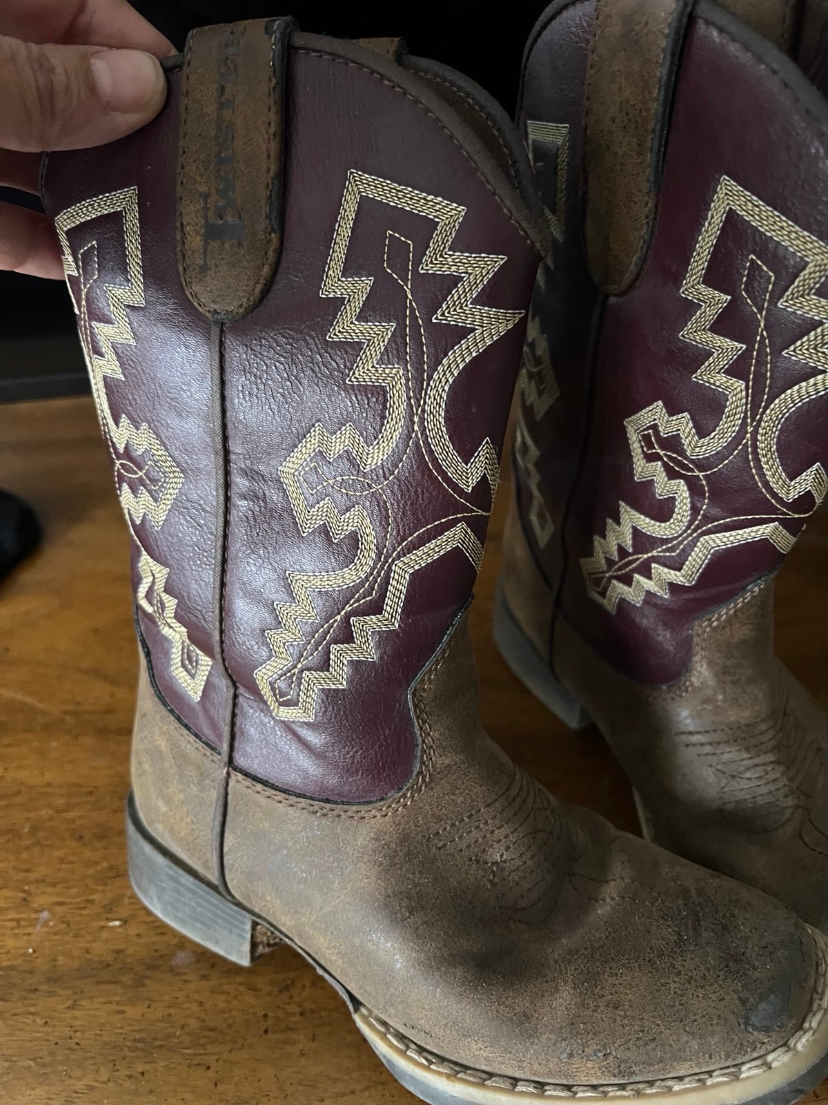 Twister boots
