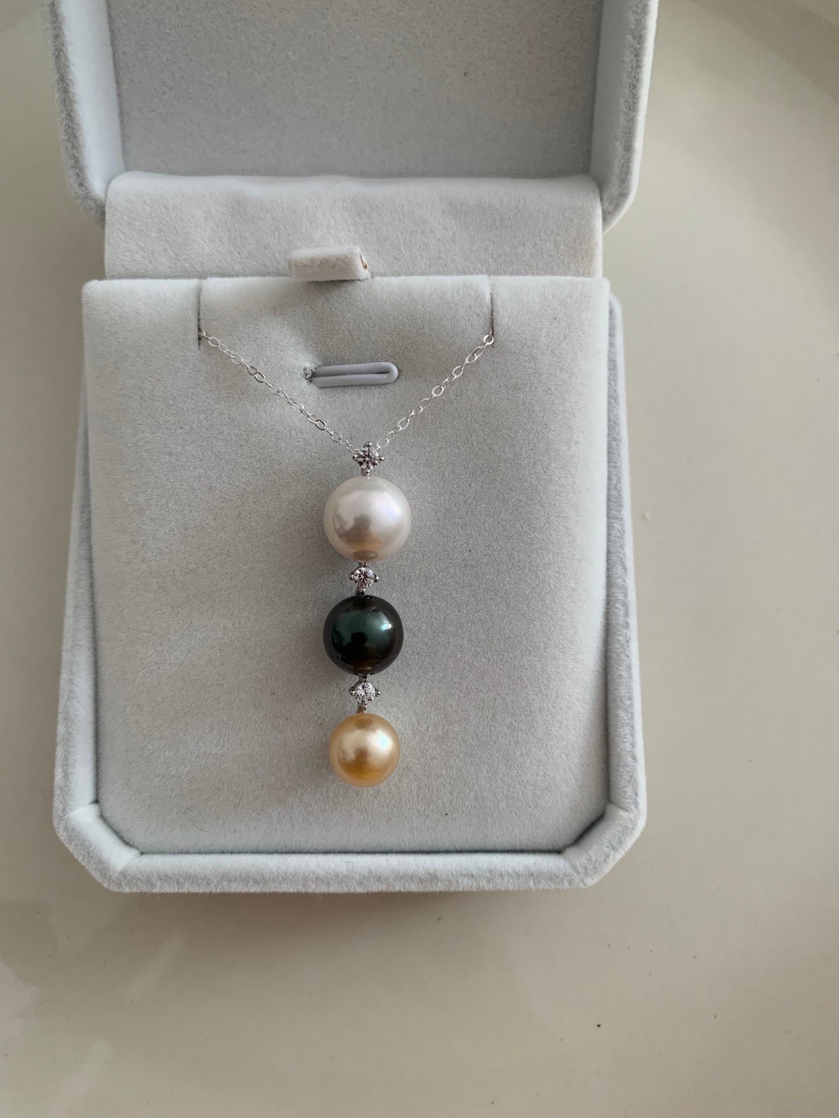 Edison pearl&Tahitian seawater pearl&Golden seawater pearl necklace 18”