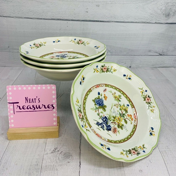 Mikasa Heritage IMARI BOUQUET F2006 Multicolor Florals Rim Soup Bowls Set of 4