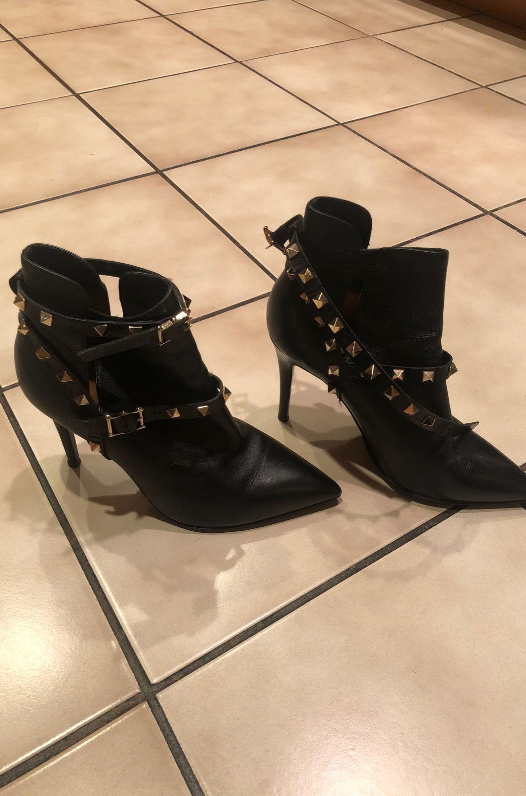 New Nursace Italian Hand Made Booties