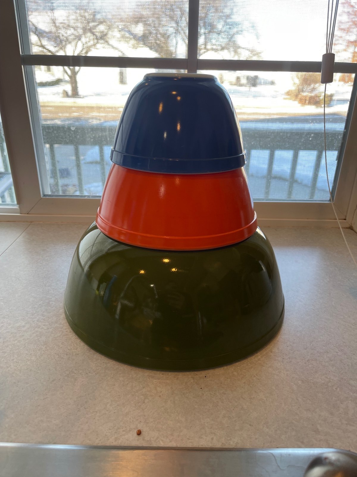 Vintage Pyrex Bowl set