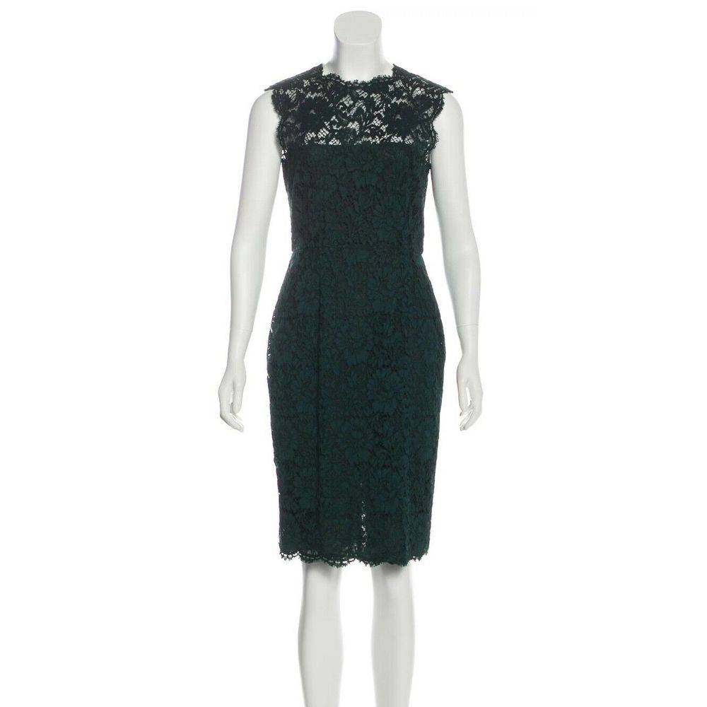 Valentino Lace Sheath sz 44 NWT 2735