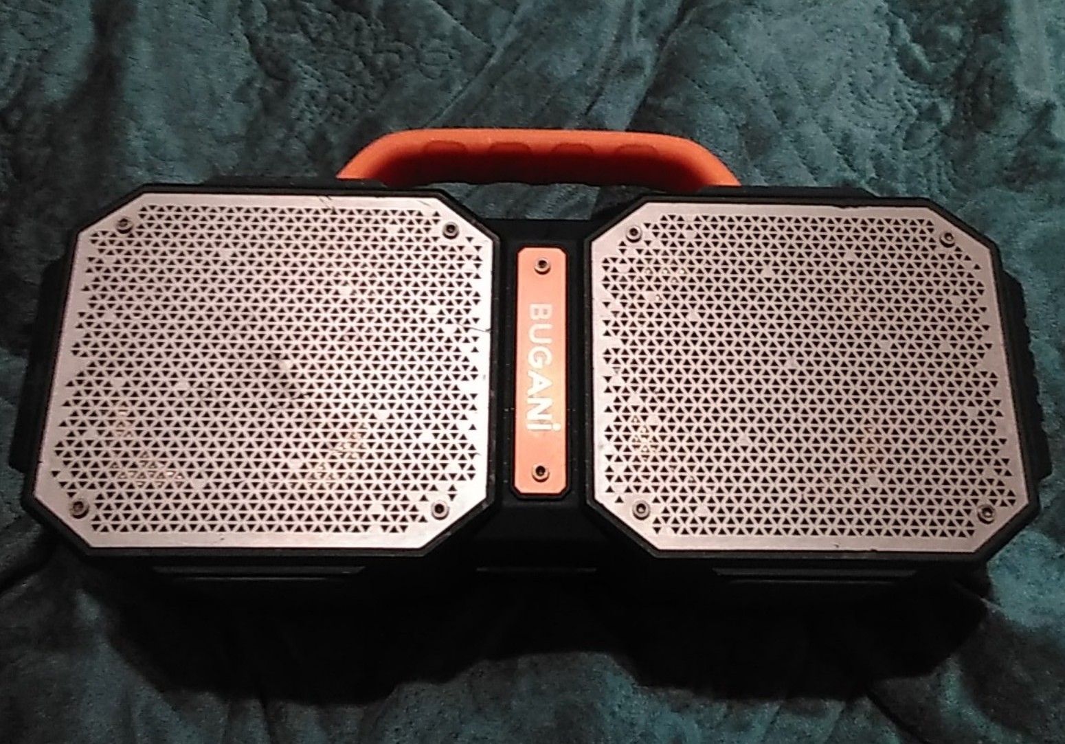 Bugani Bluetooth/Auxiliary/USB/TF Speaker