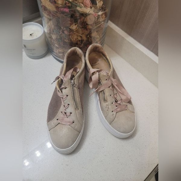 Softwaves suede sneakers 37